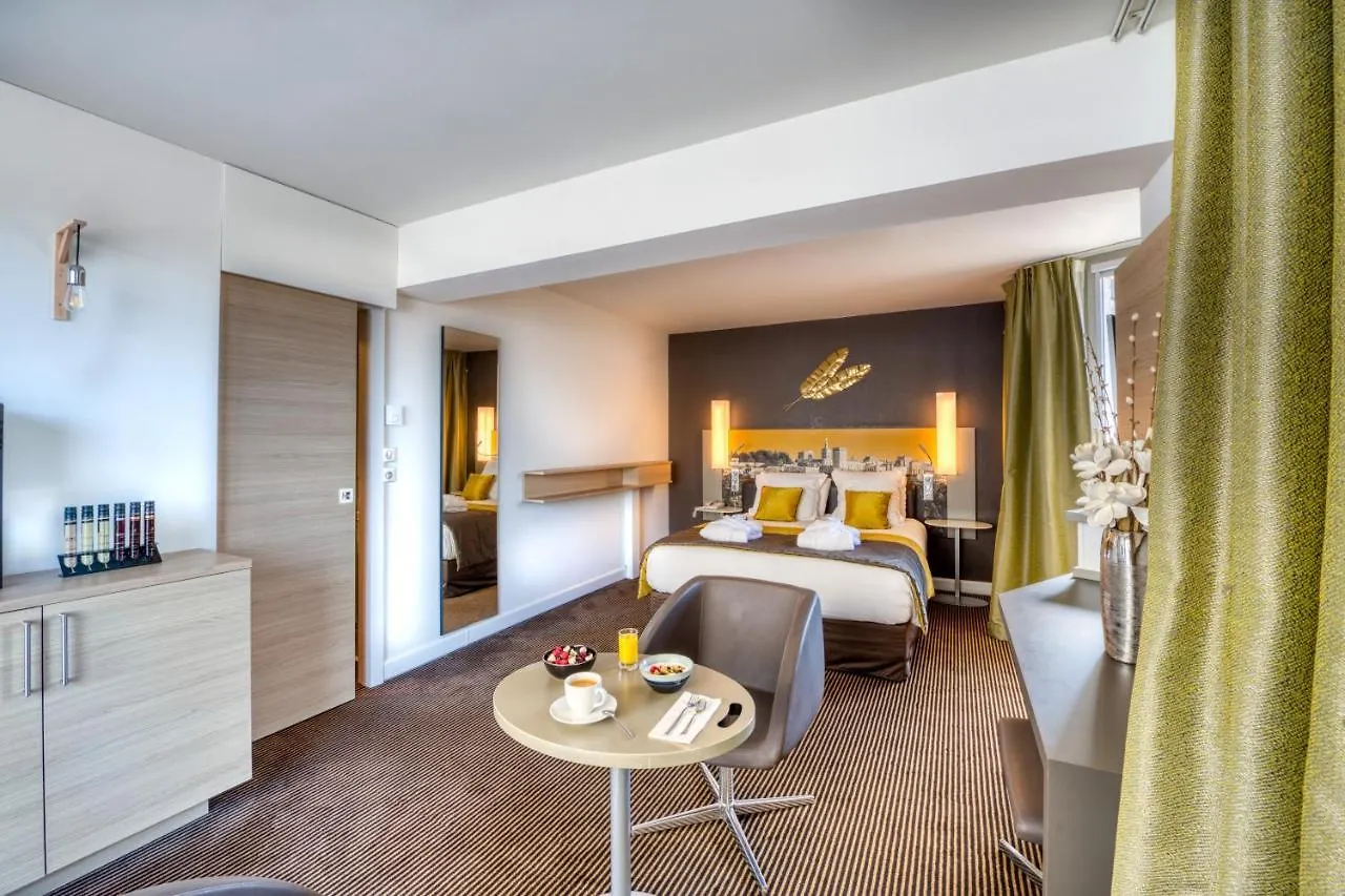 Mercure Avignon Centre Palais Des Papes France